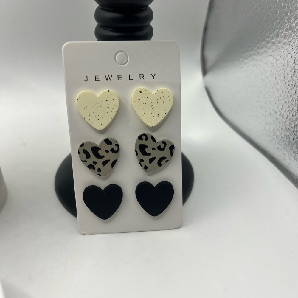 3 Pairs of Ink Splash Pattern Heart Stud Earrings NEW